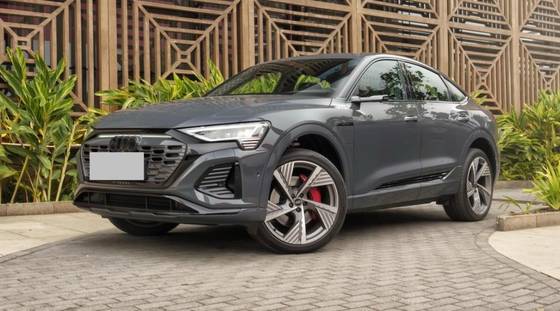 AUDI Q8 E-TRON 55 ELÉTRICO SPORTBACK LAUNCH EDITION QUATTRO